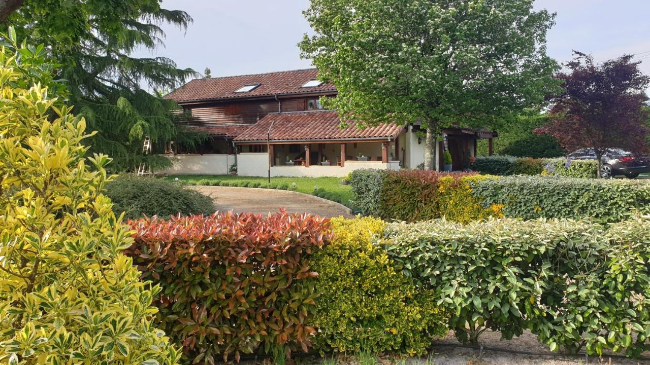 Villa La GRANGE de MOMBEL Losse Exterior foto